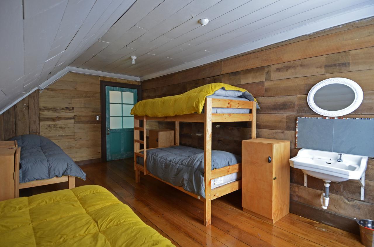 Casa Apel Hostel ปูแอร์โตบารัส ภายนอก รูปภาพ