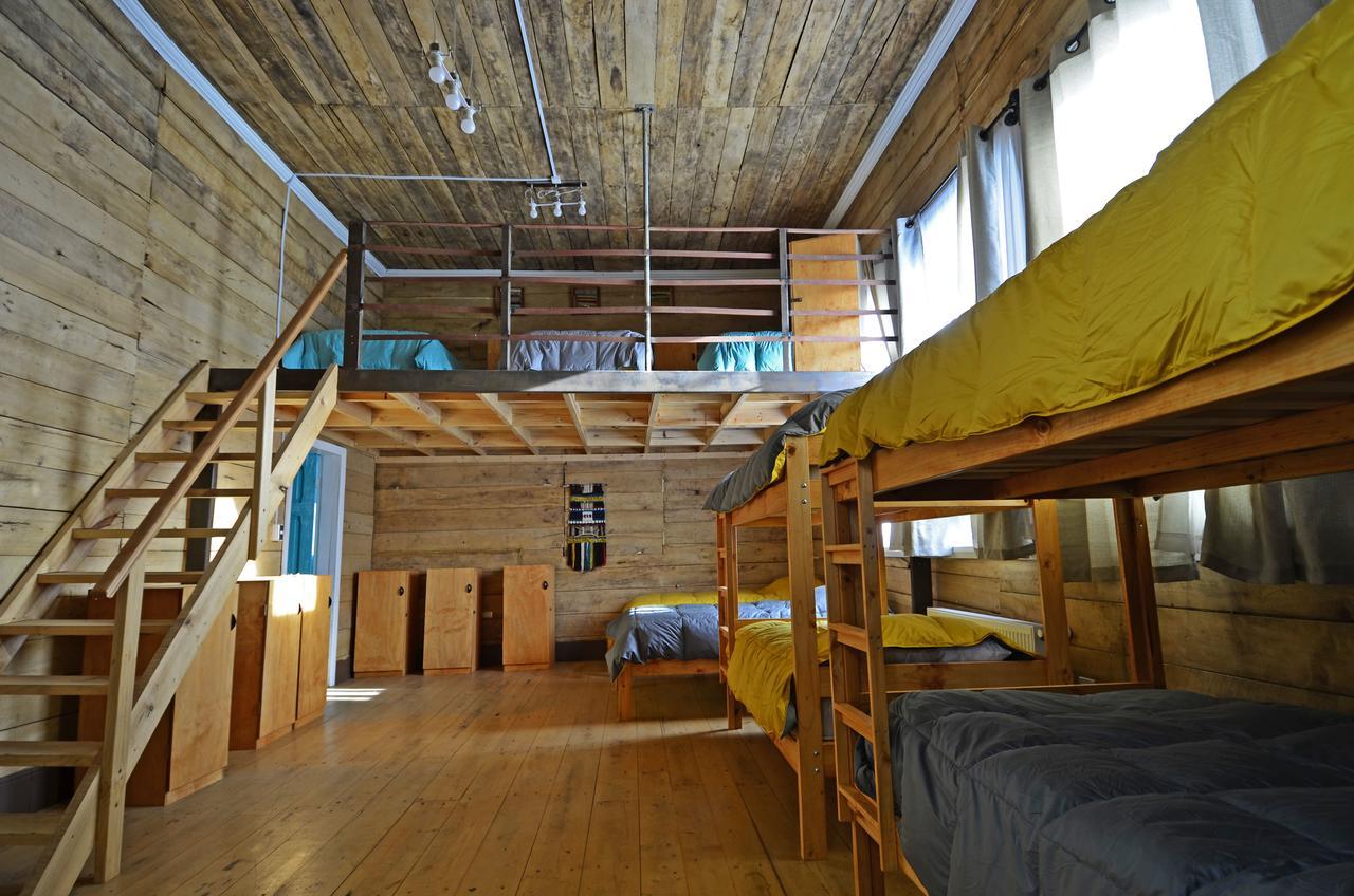 Casa Apel Hostel ปูแอร์โตบารัส ภายนอก รูปภาพ